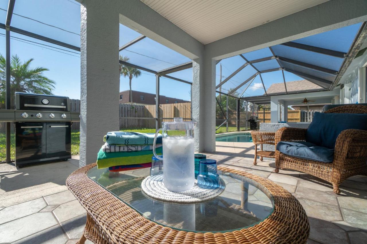 Oceanview Haven - 2Br Beach Townhome With Patio, Shared Heated Pool Steps From Paradise Beach Park! Melbourne Exterior photo